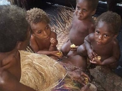 Cute Kids, Tanna Island