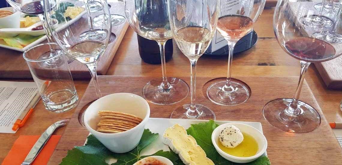 5 Wine Tasting with cheeses