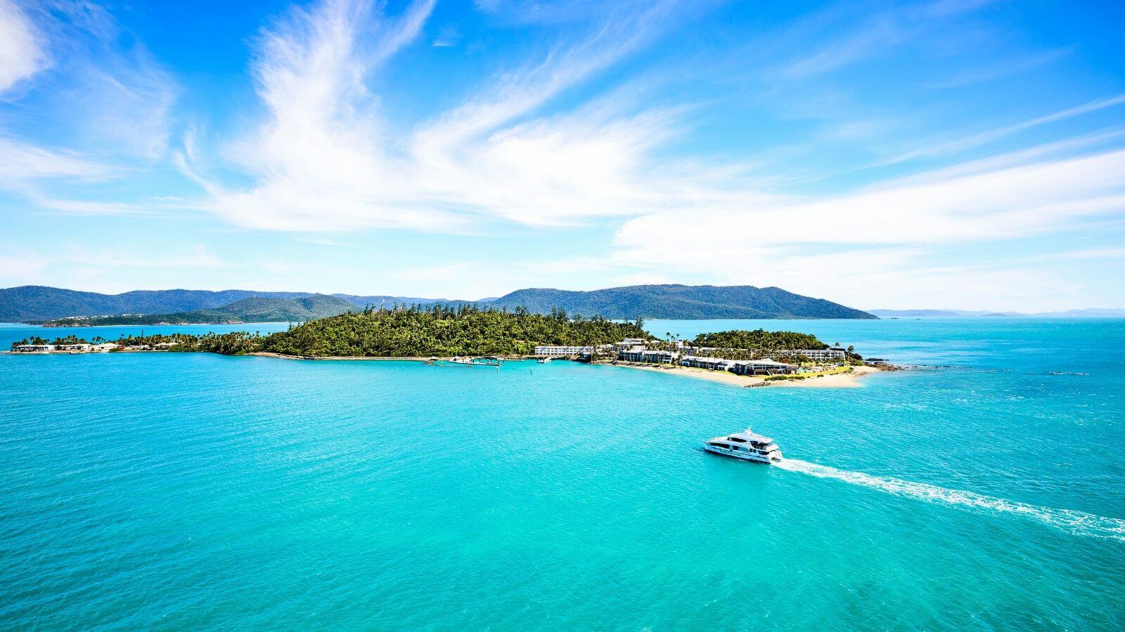 Ferry to Daydream Island
