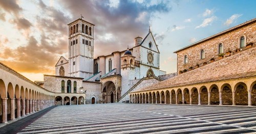 Assisi solo travel