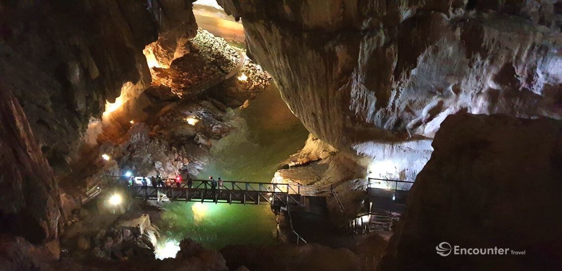 Borneo Solo Travel Tour