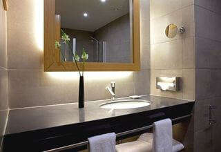 Bathroom, Lazart Hotel