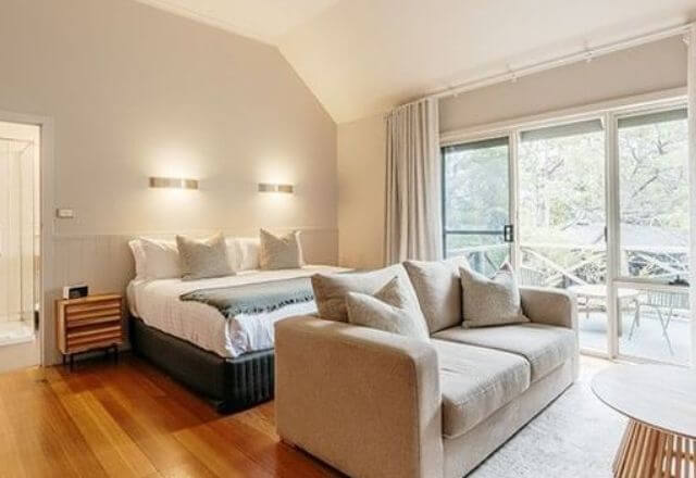 Freycinet Lodge Encounter Travel tour