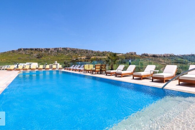 Encounter Travel Malta Unveiled Reef Hotel Gozo